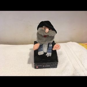 Gemmy Jewish dancing & singing rabbi